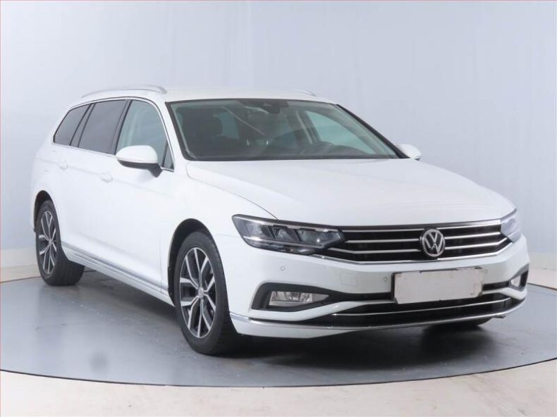 Volkswagen Passat - hlavní fotka inzerátu