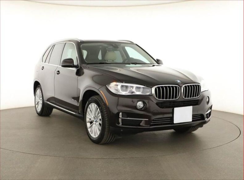 BMW X5 - hlavní foto
