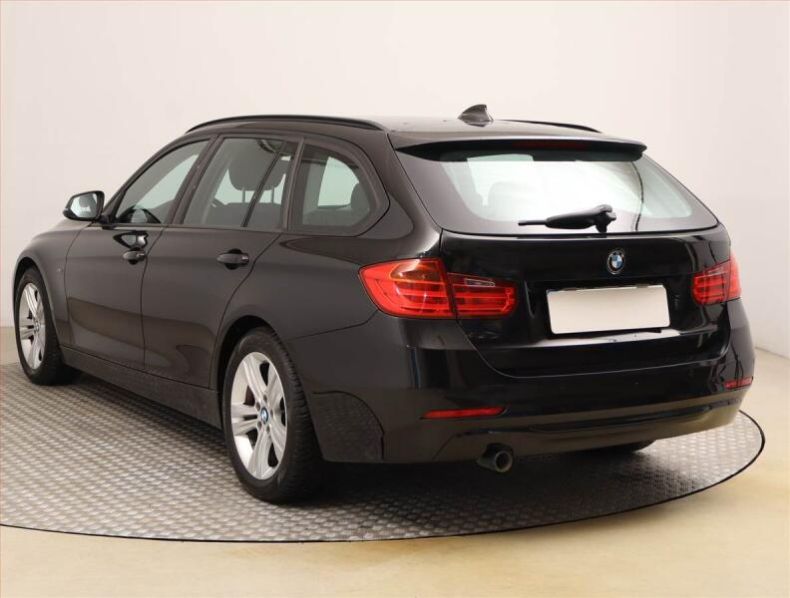 BMW Řada 3 - hlavní fotka