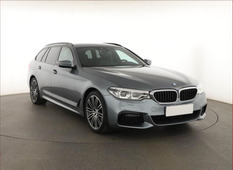BMW Řada 5 - hlavní foto