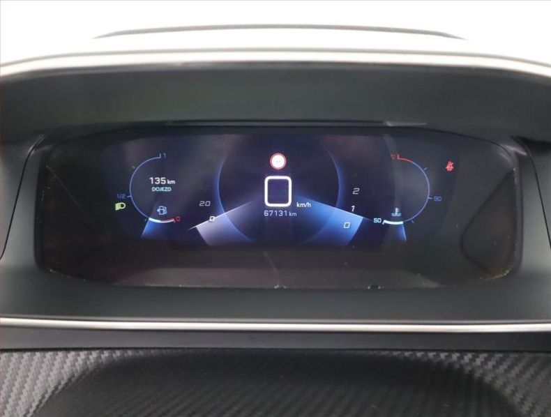 Peugeot 208 - hlavní fotka