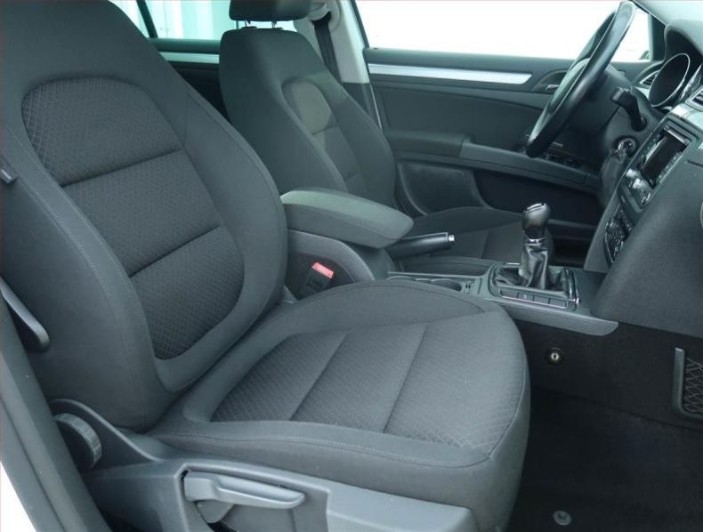 Škoda Superb - hlavní fotka