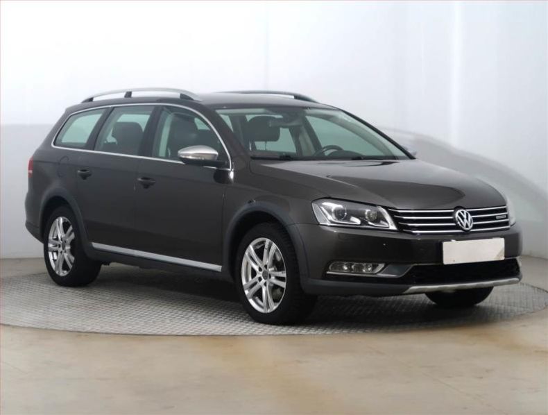 Volkswagen Passat - hlavní foto