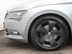 Škoda Superb - fotka číslo 14