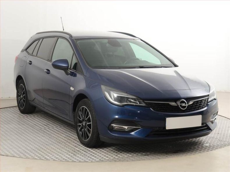 Opel Astra - hlavní fotka inzerátu