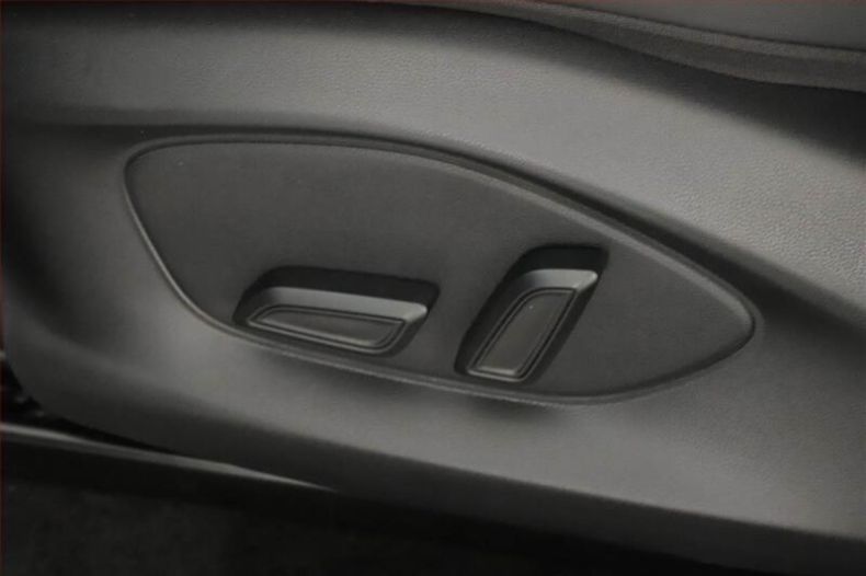 MG ZS - hlavní fotka