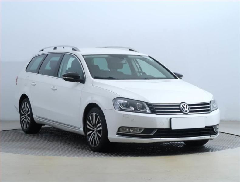 Volkswagen Passat - hlavní foto