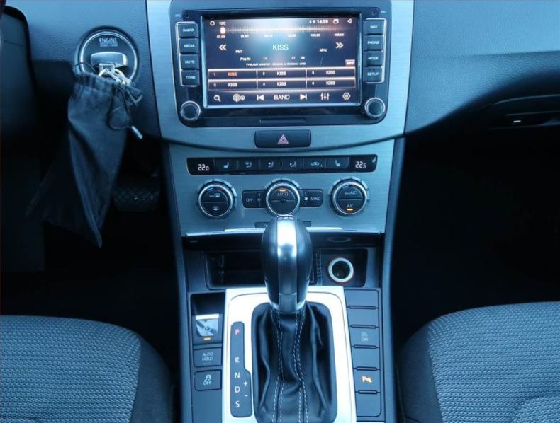 Volkswagen Passat - hlavní fotka