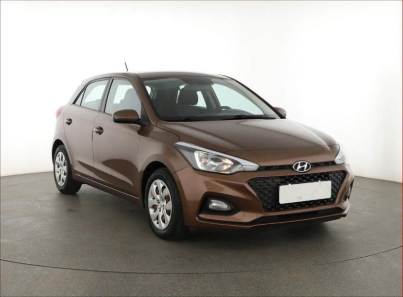 Hyundai i20 - hlavní foto