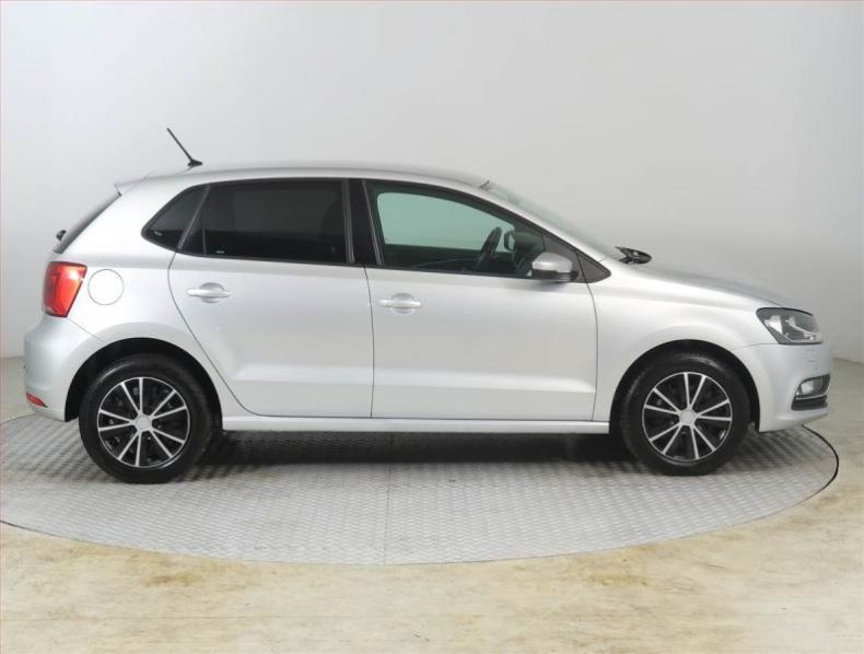 Volkswagen Polo - hlavní fotka