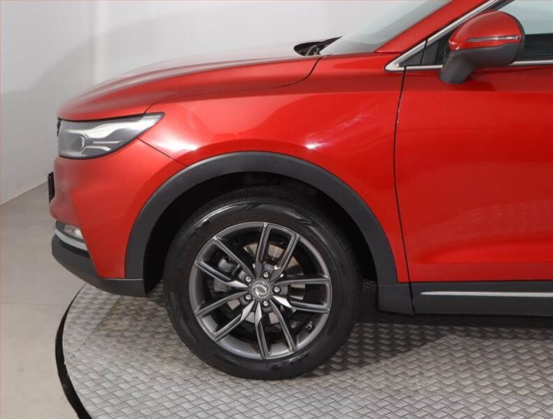 Dongfeng Fengon 5 - hlavní fotka