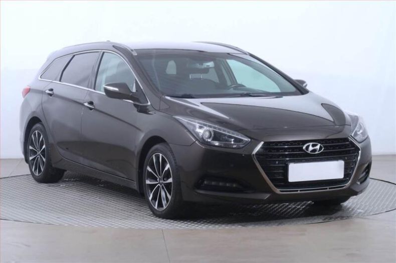 Hyundai i40 - hlavní foto