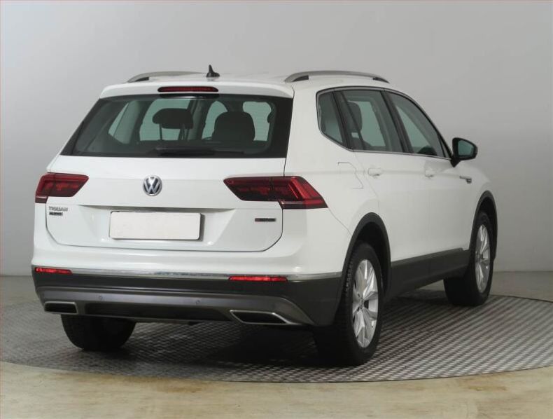 Volkswagen Tiguan - hlavní fotka