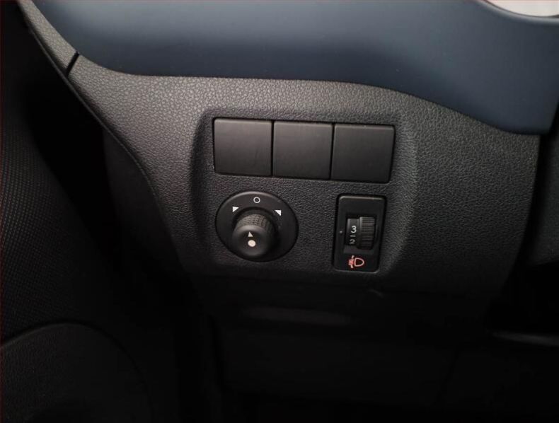 Peugeot Partner - hlavní fotka