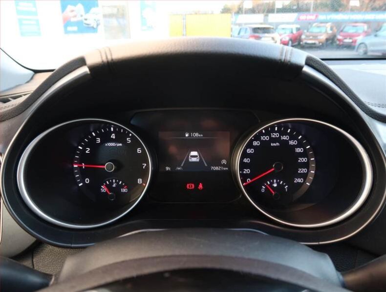 Kia Cee'd - hlavní fotka