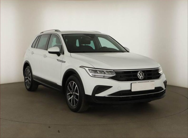 Volkswagen Tiguan - hlavní foto