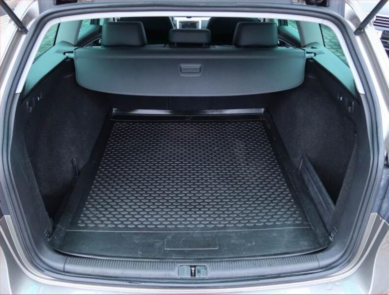 Volkswagen Passat - hlavní fotka