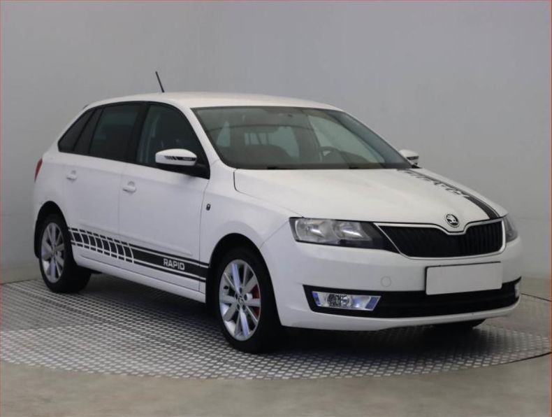 Škoda Rapid - hlavní foto