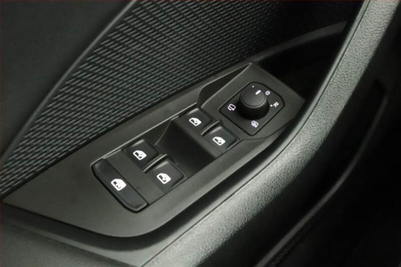 Škoda Octavia - hlavní fotka