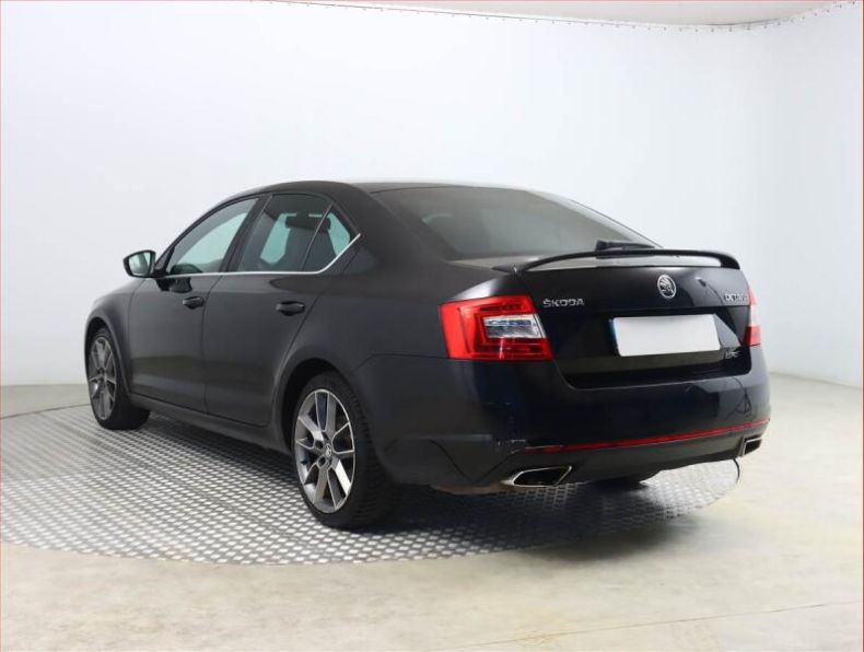 Škoda Octavia - hlavní fotka