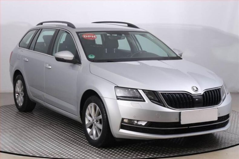Škoda Octavia - hlavní foto