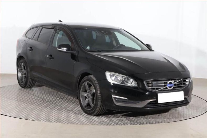 Volvo V60 - hlavní foto