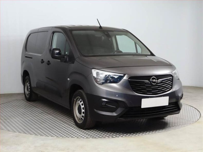 Opel Combo - hlavní foto