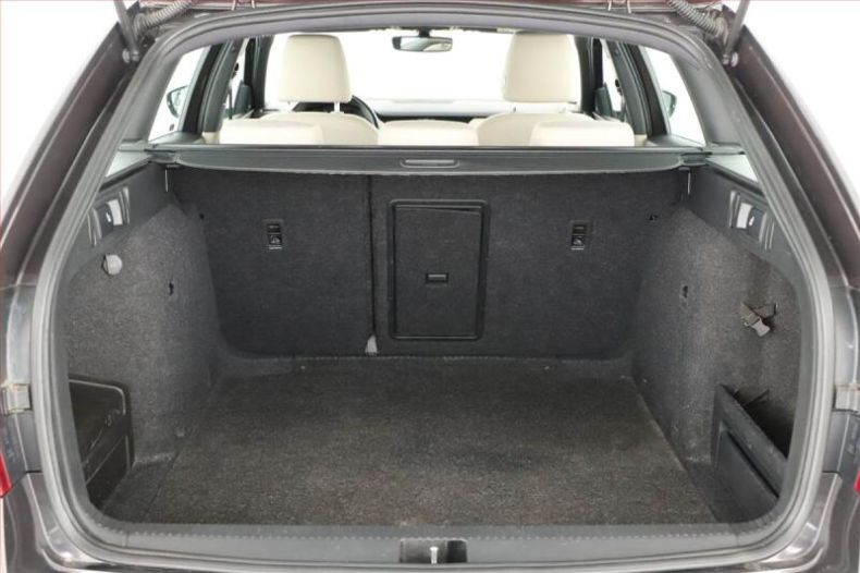 Škoda Octavia - hlavní fotka