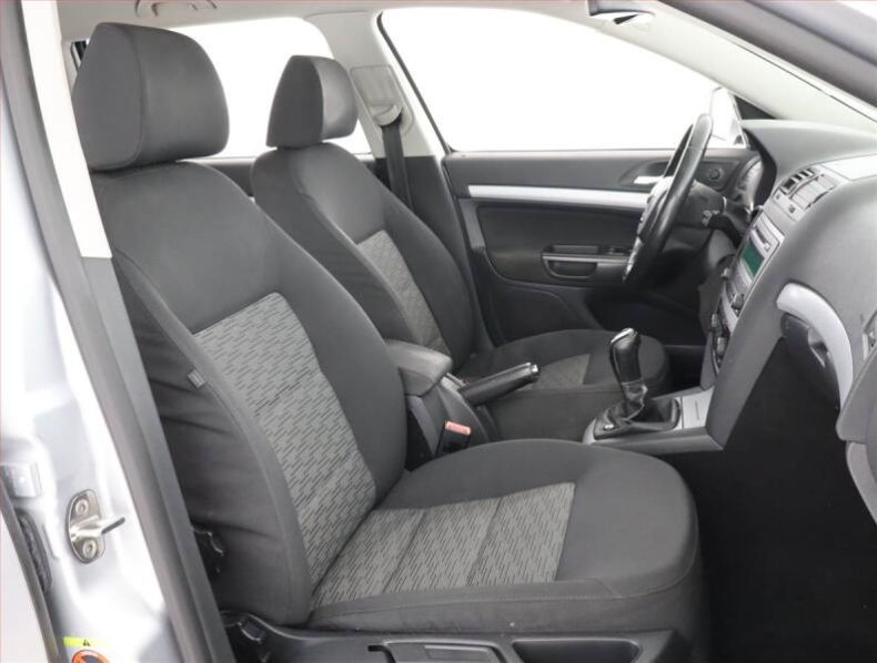 Škoda Octavia - hlavní fotka