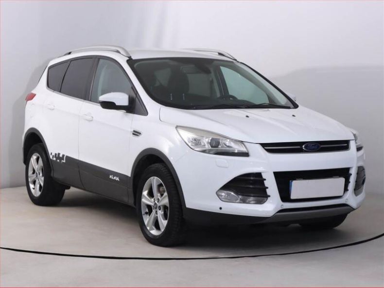 Ford Kuga - hlavní foto