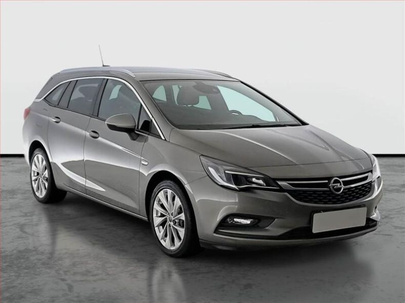 Opel Astra - hlavní foto
