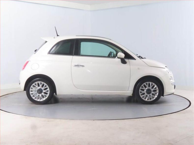 Fiat 500 - hlavní fotka