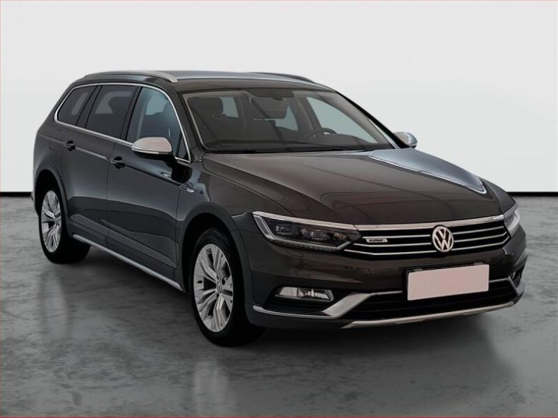 Volkswagen Passat - hlavní foto