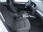 Audi A4 - fotka číslo 6