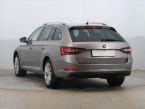 Škoda Superb - fotka číslo 3