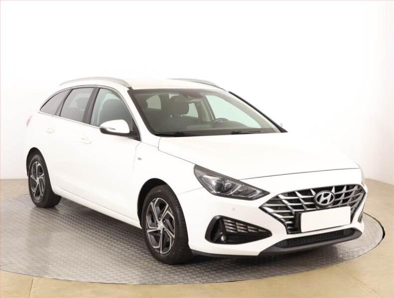 Hyundai i30 - hlavní foto