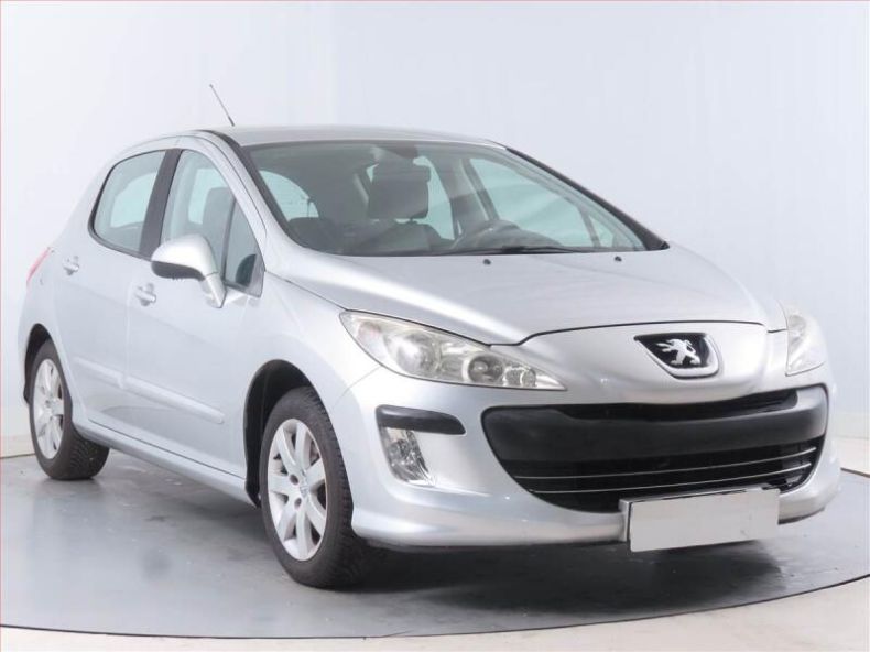 Peugeot 308 - hlavní foto