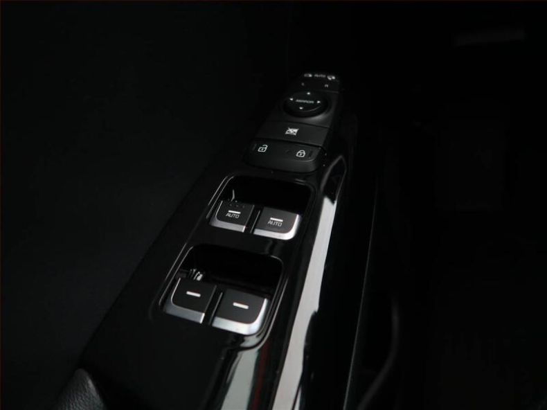 Kia Sportage - hlavní fotka