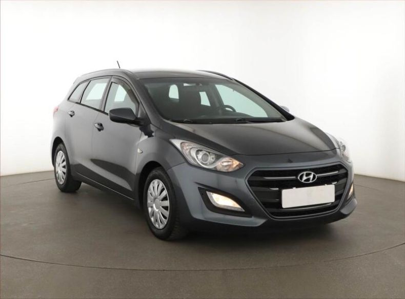 Hyundai i30 - hlavní fotka inzerátu