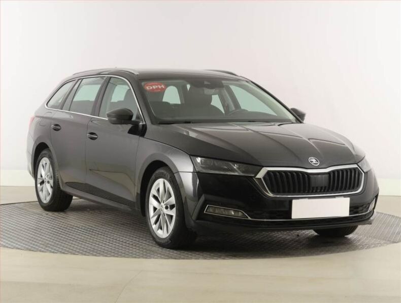 Škoda Octavia - hlavní fotka
