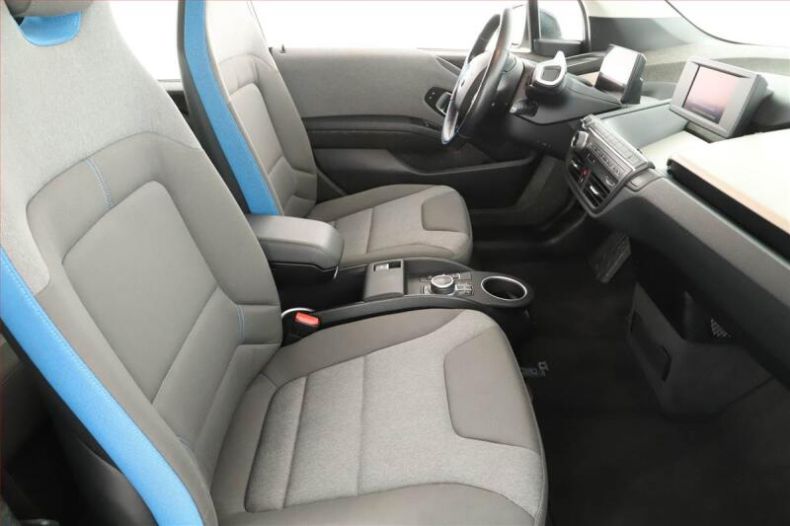 BMW i3 - hlavní fotka