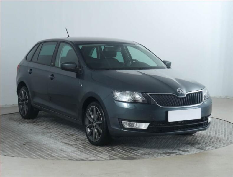 Škoda Rapid - hlavní foto