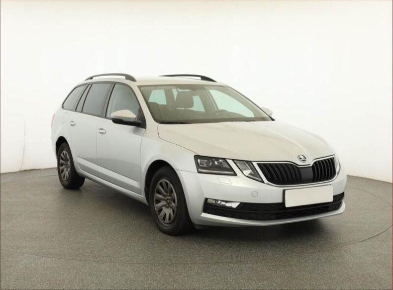 Škoda Octavia - hlavní foto
