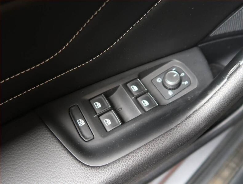 Volkswagen Passat - hlavní fotka