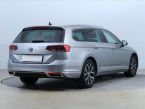 Volkswagen Passat - fotka číslo 4