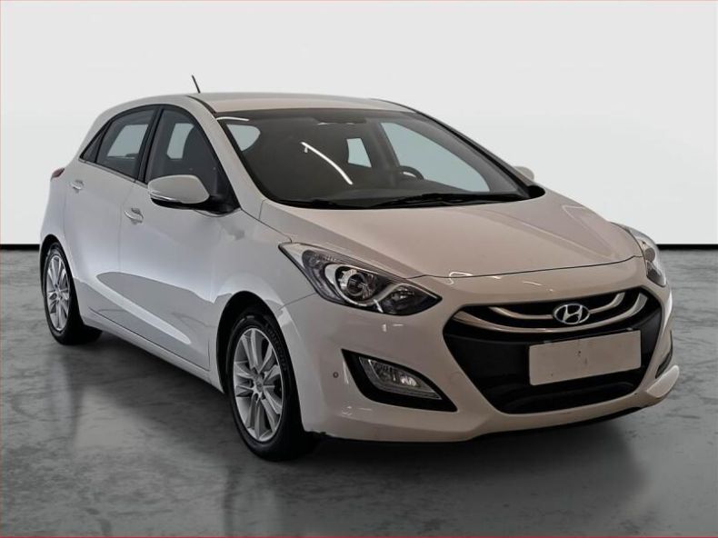 Hyundai i30 - hlavní foto