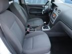 Ford Focus - fotka číslo 8