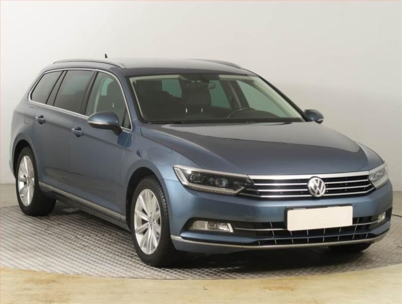 Volkswagen Passat - hlavní fotka inzerátu