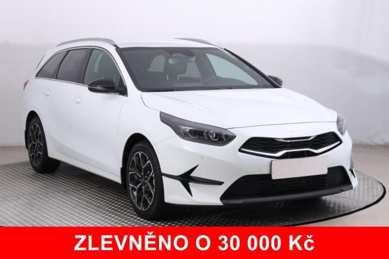 Kia Cee'd - hlavní foto