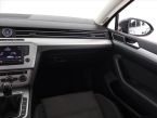Volkswagen Passat - fotka číslo 7